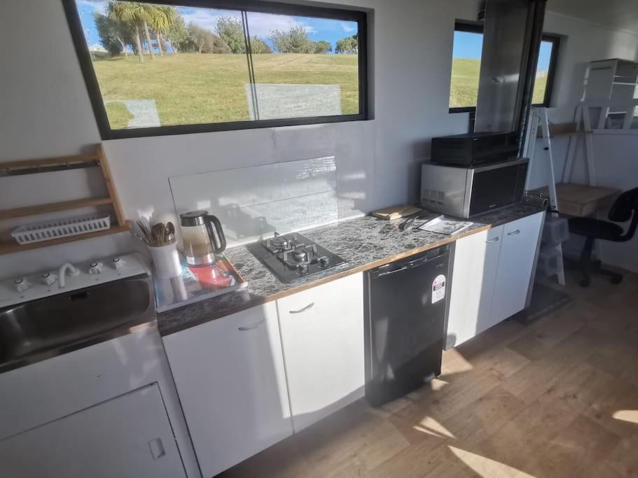Trailer With Stunning View * Brighton